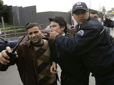 Τουρκία: Δέκα κρατούμενοι για διασυνδέσεις με την αλ Κάιντα